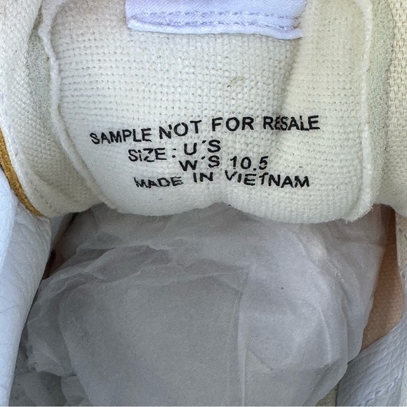 Vans Yellow High-Top Sneakers - Picture 10 of 13